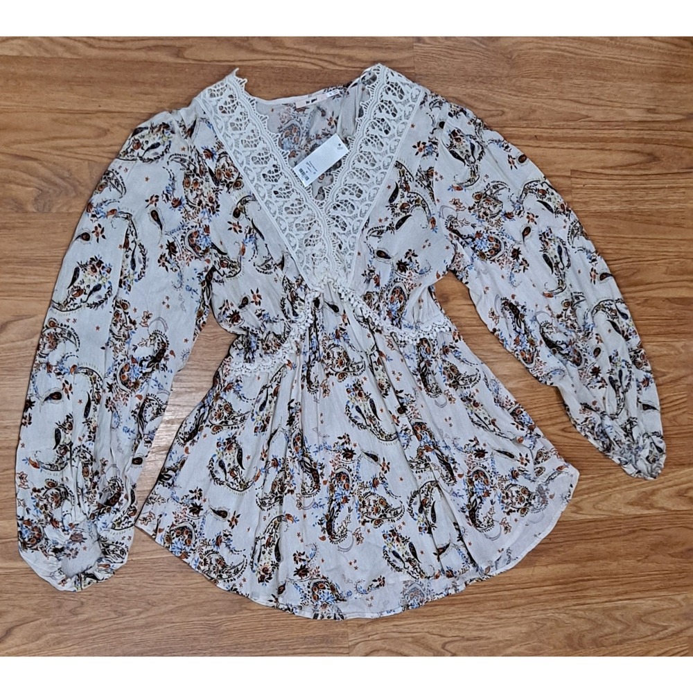 NWT Mi Ami Womens M Tunic Floral Pleated Cinched Crochet Neck Boho Hippie Top